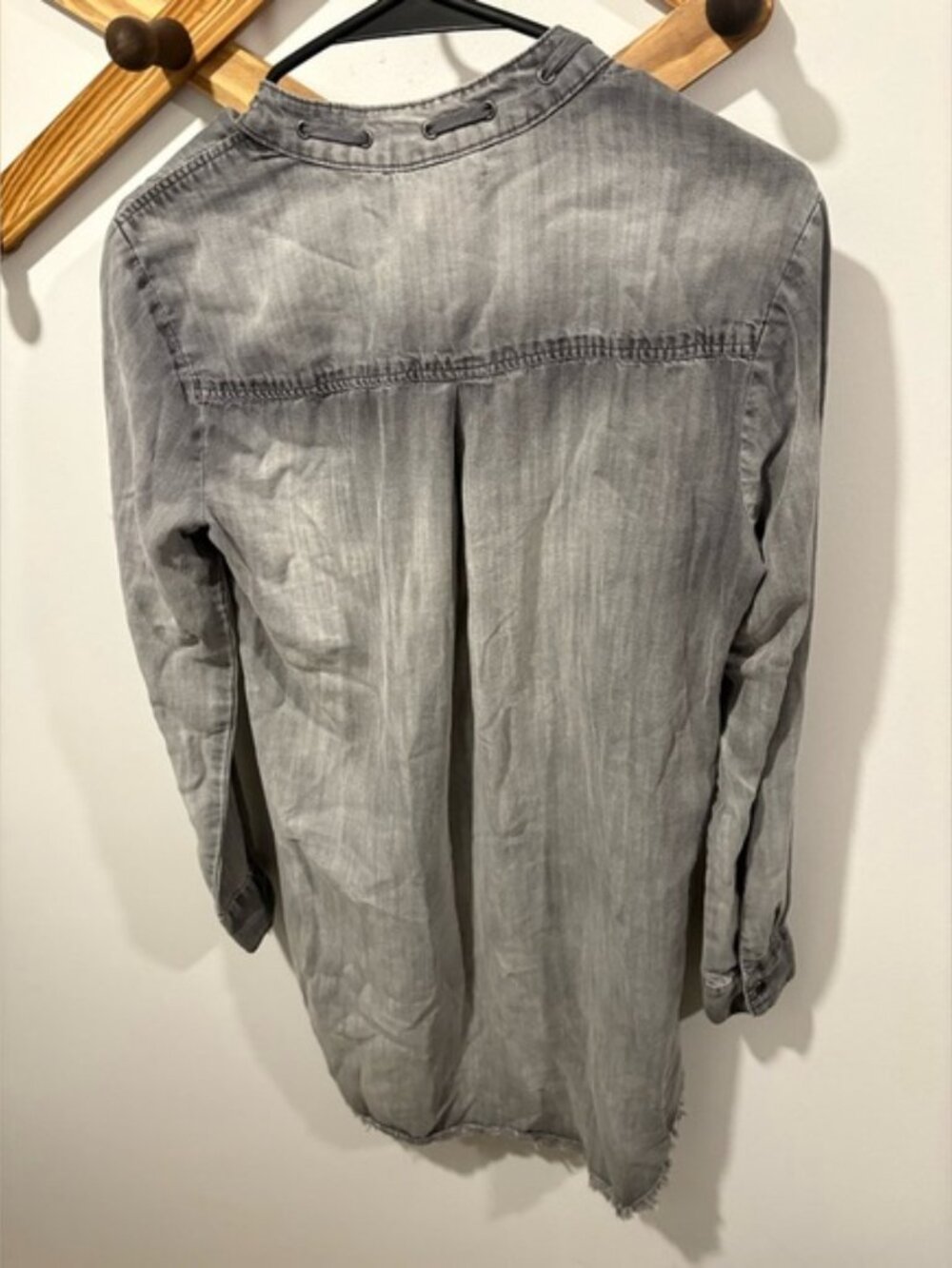 Bella Dahl Stone Wash Grey Long Sleeve Frayed Tunic Dress - Picture 7 of 7